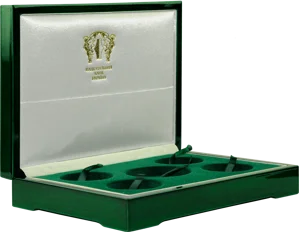 Дерев`яний футляр для п`яти срібних монет