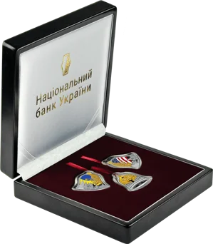 Набір із трьох срібних монет `Щедрик – колядка дзвонів` у футлярі