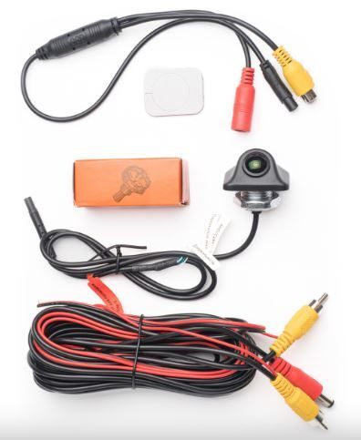 Камера заднего/переднего обзора Prime-X MCM 17W AHD 1080P (широкоугольная)