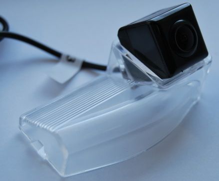 Камера заднего вида Globex CM1071 Mazda 3