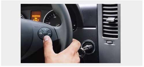 Интерфейс ALPINE APF-X309MB для штатных кнопок на руле Mercedes