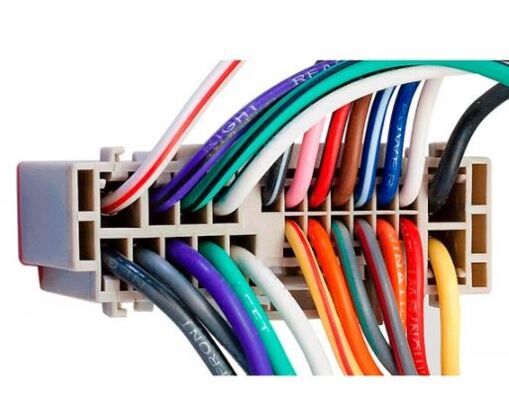 Перехідник Авто-ІSO Carav 12-235 Ford, Land Rover