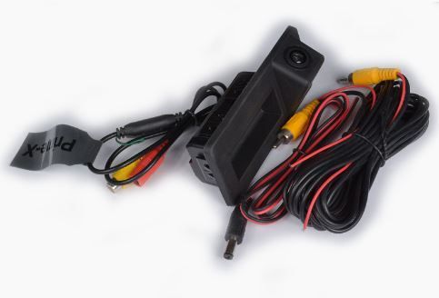 Камера заднього огляду в ручку багажника Prime-X TR-08W VW, Audi, Skoda, Porsche 1080P AHD/CVBS