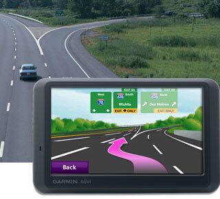 GPS-навігатор Garmin Nuvi 765T (карта NavLux)