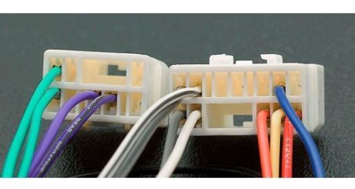 Перехідник Авто-ІSO Carav 12-016 Mazda