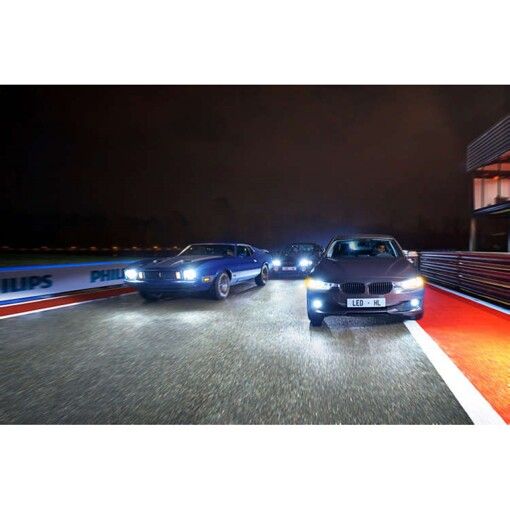 Лампи світлодіодні PHILIPS H4 X-tremeUltinon +200% 12901HPX2