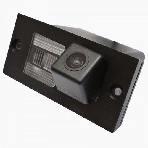 Камера заднего вида Prime-X CA-1388 Hyundai H-1 II (08-20)