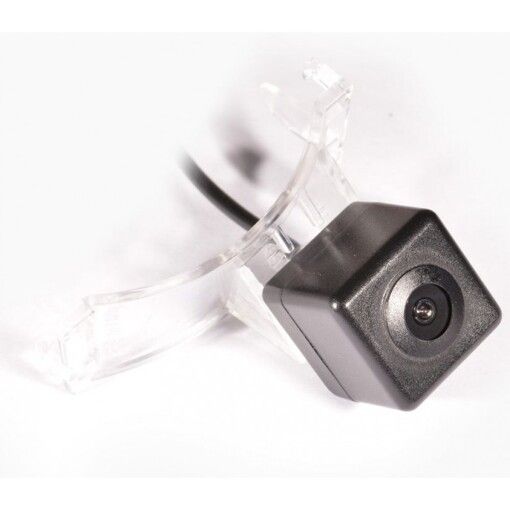 Камера заднего вида IL Trade 1335 Mazda 5 III (10-18), CX-9 (TC) (16+), CX-9 (TB) (07-16)