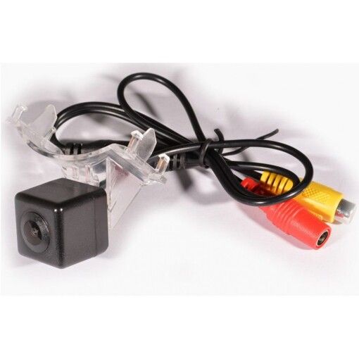 Камера заднего вида IL Trade 1335 Mazda 5 III (10-18), CX-9 (TC) (16+), CX-9 (TB) (07-16)