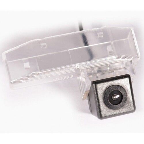 Камера заднего вида IL Trade 9596 Mazda 6 (GH) (08-12)