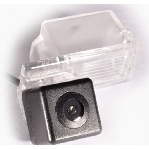 Камера заднего вида IL Trade 9587 Geely Emgrand EC7 I (09-14), Emgrand EC7 II (14-18), Emgrand EC7 III (18-21)