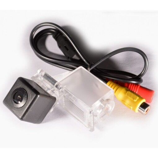 Камера заднего вида IL Trade 9587 Geely Emgrand EC7 I (09-14), Emgrand EC7 II (14-18), Emgrand EC7 III (18-21)