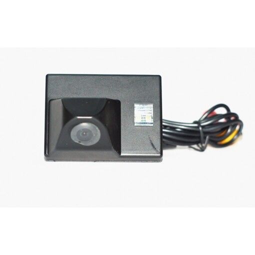 Камера заднего вида E-TOO Toyota Land Cruiser 200