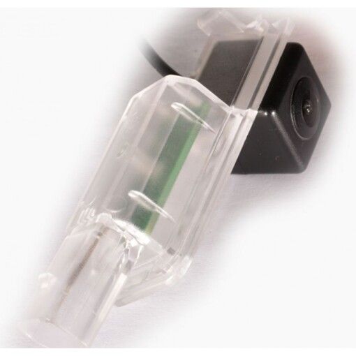 Камера заднього виду IL Trade 1366 VW, Seat Passat CC (18+), Passat B8 (14+), Golf VII (12-21), Leon (5F) (12-20), Passat B7 (10-14), Passat CC (08-18)