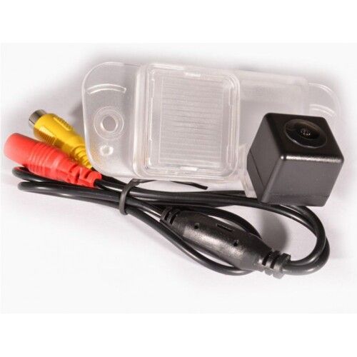 Камера заднего вида IL Trade T-012 SsangYong Actyon I (05-13)