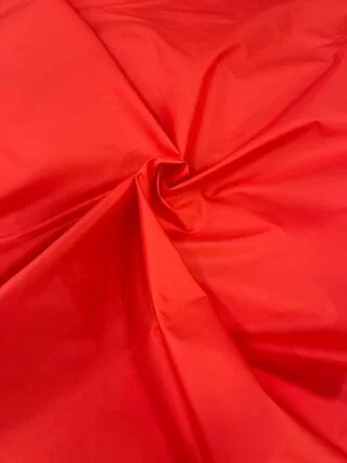 Pumi kolor: 010