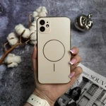 Матовий чохол MagSafe мінімалістичний дизайн захист і стиль Lume Case для iPhone 12 Gold