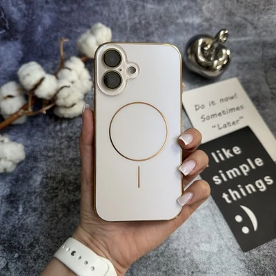 Матовий чохол MagSafe мінімалістичний дизайн захист і стиль Lume Case для iPhone 16 Gold