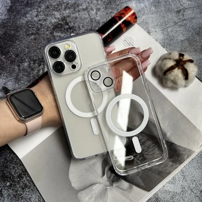 Чохол прозорий з захистом камери Clear Shade MagSafe для iPhone 15 Pro Прозорий