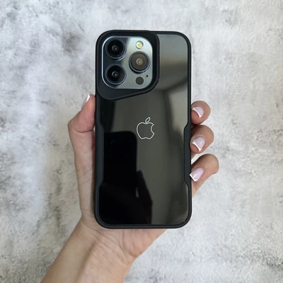 Чохол з акриловою кришкою яка імітує скло Loft Glossy для iPhone 15 Pro Black