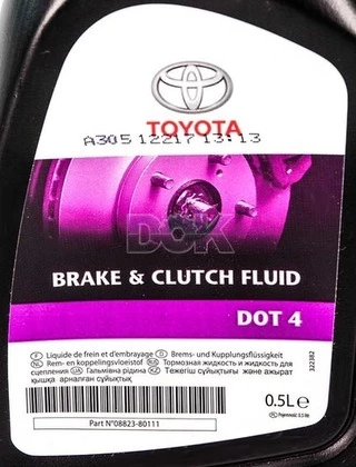 Гальмівна рідина Гальмівна рідина Toyota DOT 4 пластик (0882380111)