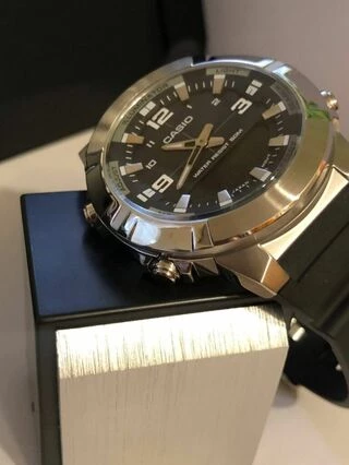 Casio AMW-870-1A