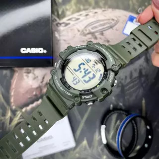 Чоловічий годинник Casio AE-1500WHX-3A