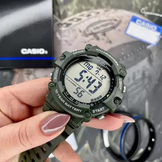 Чоловічий годинник Casio AE-1500WHX-3A