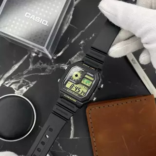 Чоловічий годинник Casio AE-1200WH-1B