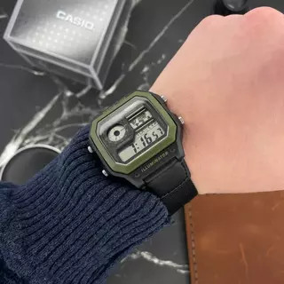 Чоловічий годинник Casio AE-1200WHB-1B