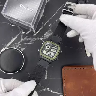 Чоловічий годинник Casio AE-1200WHB-1B