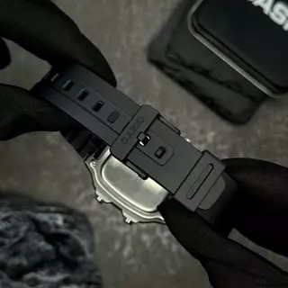 Чоловічий годинник Casio AE-1300WH-8A