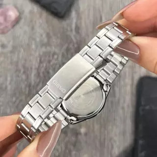 Жіночий годинник Casio LTP-V005D-4B2