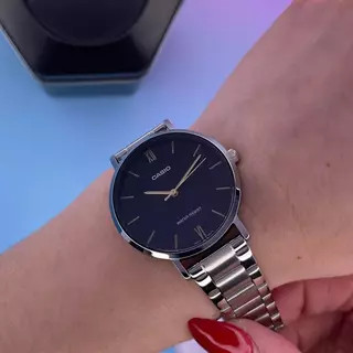 Жіночий годинник Casio LTP-VT01D-1B