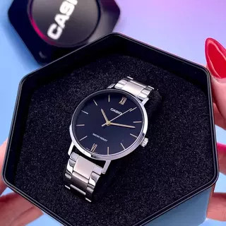 Жіночий годинник Casio LTP-VT01D-1B