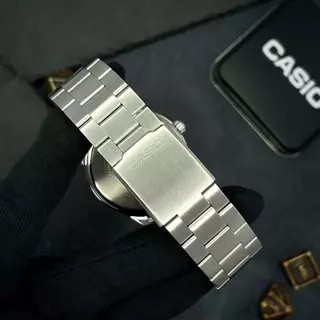 Чоловічий годинник Casio MTP-VD03D-2A