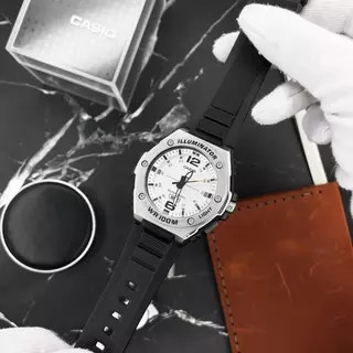 Чоловічий годинник Casio MWA-100H-7A