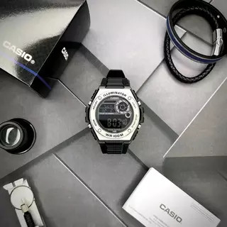 Чоловічий годинник Casio MWD-100H-1B