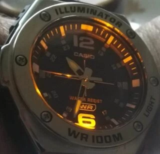 Casio MWA-100H-1A