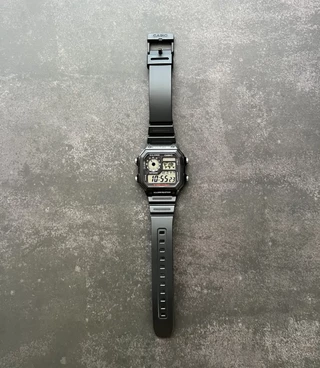 Casio AE-1200WH-1A