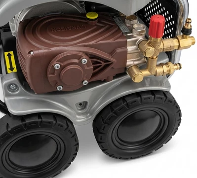 Мийка в/т Traktor  380В, 15л/хв, 200бар, шланг 10м