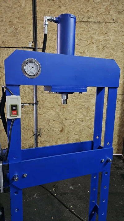 Електрогідравлічний прес 5 тон Хід штоку 250мм Швидкість опускання 20мм/сек Гідравлічний прес