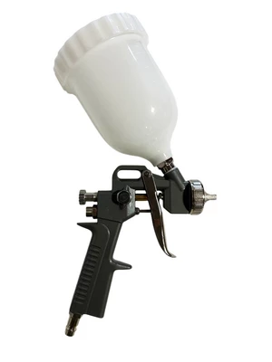Фарборозпилювач SG601HP 1,5мм-сопло, в/б-0,6л пласт., 4 бар, 85-230л/хв