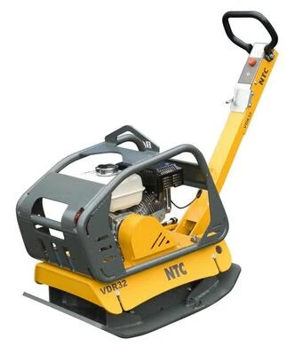 Віброплита VDR32 з реверсом  Honda GX200 5,5к.с. 210кг.  розмір плити 500*750мм (з колесами)